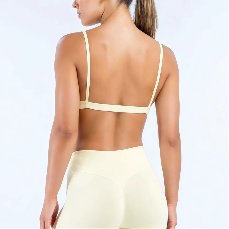 HISTELLO Impact Scoop Neck Bra - Aquatic Sports Bra review and price
